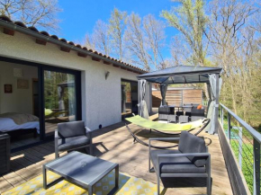 PAUSE NATURE. Maison Ananda à 14 kms de Toulouse avec parking privatif